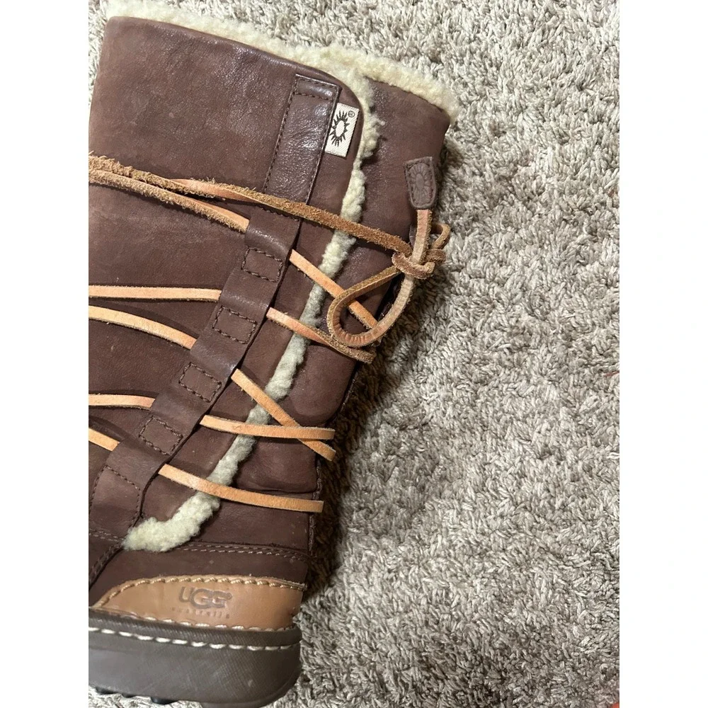 UGG Australia Adirondack Tall Brown Leather Lace Up Shearling‎ Boots Womens 7